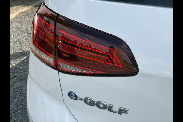 Volkswagen e-Golf ✓SOH 84,55%✓Carplay✓Navi✓LED✓Clima✓Cruise✓Pdc V+A✓Lm velgen✓N.A.P✓Apk tot 07-2027