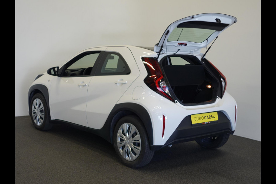 Toyota Aygo X 1.0 VVT-i S-CVT Automaat Play Airco Adaptive Cruise Control Carplay Navi Achteruitrij Camera