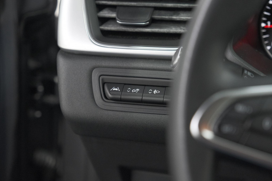 Renault Captur TCe 100 Zen | Trekhaak | Climate Control | Parkeersensoren | Apple Carplay
