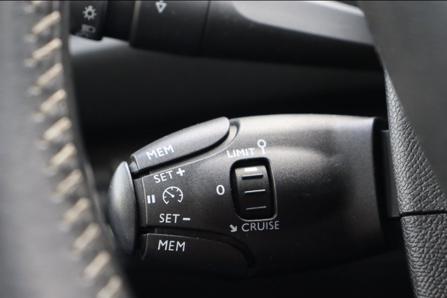 Peugeot 308 SW 1.2 PureTech Blue Lease Premium Org.NL