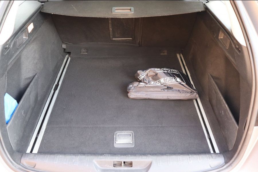 Peugeot 308 SW 1.2 PureTech Blue Lease Premium Org.NL