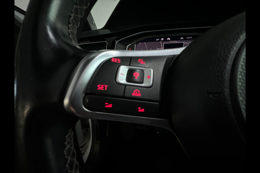 Volkswagen Polo 1.0 TSI Highline R Pano|Beats|Camera|Keyless|ACC|Lane