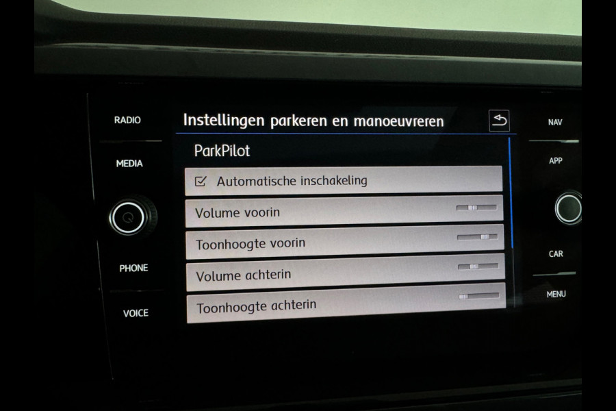 Volkswagen Polo 1.0 TSI Highline R Pano|Beats|Camera|Keyless|ACC|Lane