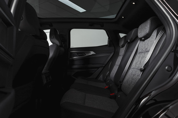 Renault Austral 1.3 mild hybrid 160 X-Tronic techno | Pano | Winterpack | Dig. Cockpit | Adapt. Cruise | PDC | Camera | NAV+App. Connect | ECC | LM 20" | 4626