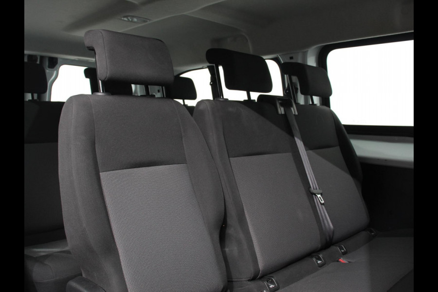 Opel Vivaro Combi 1.5 CDTI L3H1 9persoons PERSONENBUS Prijs is incl. BTW/BPM Climate control Cruise control Radio Apple Carplay/ Android Auto