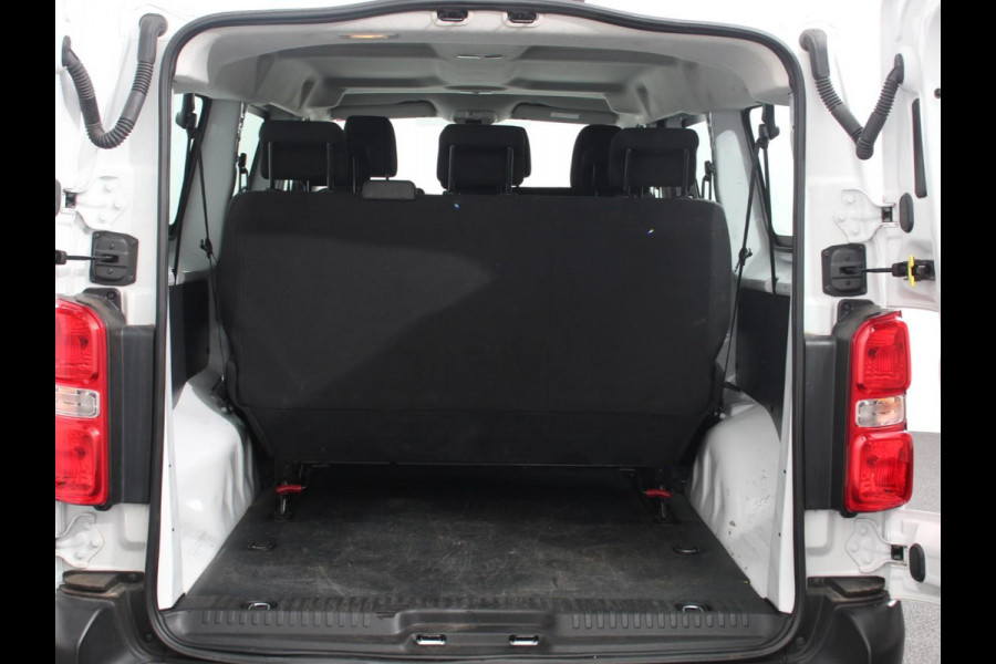 Opel Vivaro Combi 1.5 CDTI L3H1 9persoons PERSONENBUS Prijs is incl. BTW/BPM Climate control Cruise control Radio Apple Carplay/ Android Auto