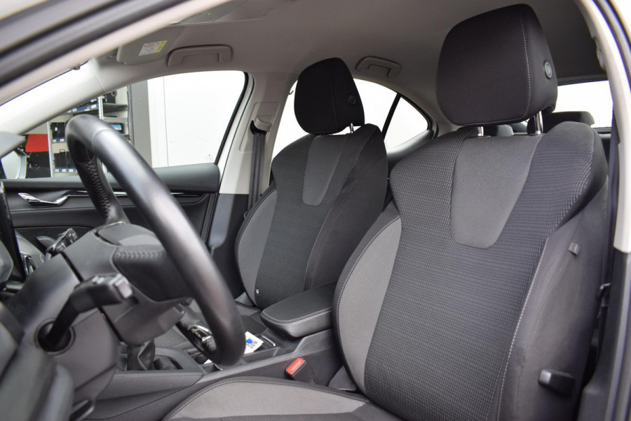 Škoda Octavia 1.0 TSI Business Edition | Apple CarPlay | Sportstoelen | Climate | Cruise