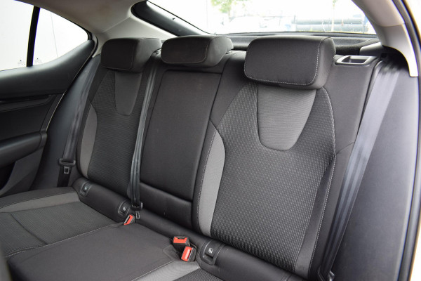 Škoda Octavia 1.0 TSI Business Edition | Apple CarPlay | Sportstoelen | Climate | Cruise