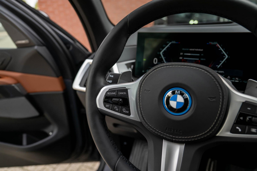 BMW X5 xDrive50e 4-Wielsturing Sky-Lounge CoPilot Tartufo