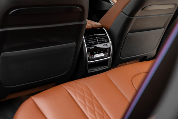 BMW X5 xDrive50e 4-Wielsturing Sky-Lounge CoPilot Tartufo