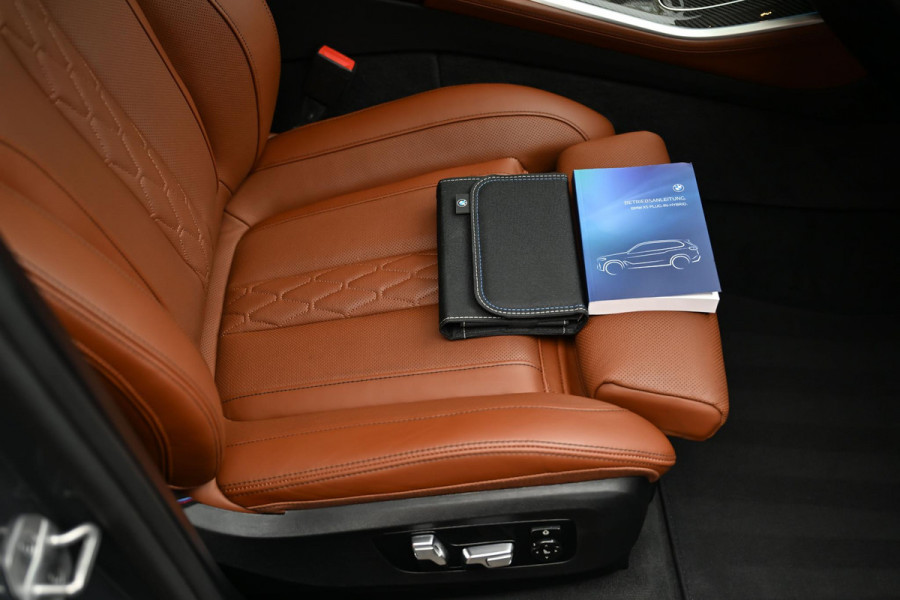 BMW X5 xDrive50e 4-Wielsturing Sky-Lounge CoPilot Tartufo