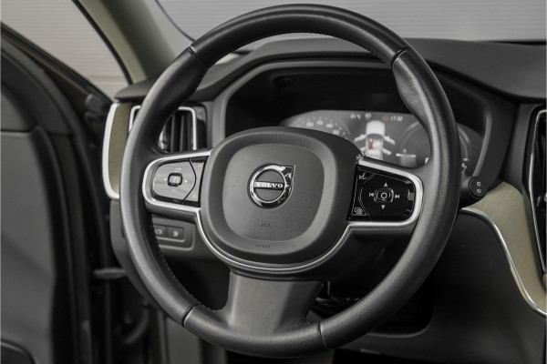 Volvo XC60 2.0 T8 Twin Engine AWD Inscription Pano CarPlay Camera 360° Trekhaak 20"