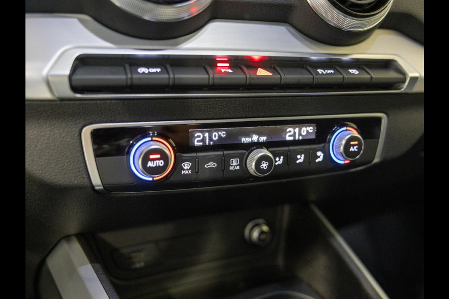Audi Q2 30 TFSI 2x S-Line Edition / 110pk / NAP / Achteruitrij camera / Automatische klimaatregeling /