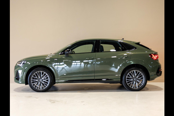 Audi Q3 Sportback 45 TFSI e S-Line Edition / 245pk / NAP / Achteruitrij camera / Trekhaak / Dodehoek herkenning /