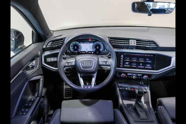 Audi Q3 Sportback 45 TFSI e S-Line Edition / 245pk / NAP / Achteruitrij camera / Trekhaak / Dodehoek herkenning /