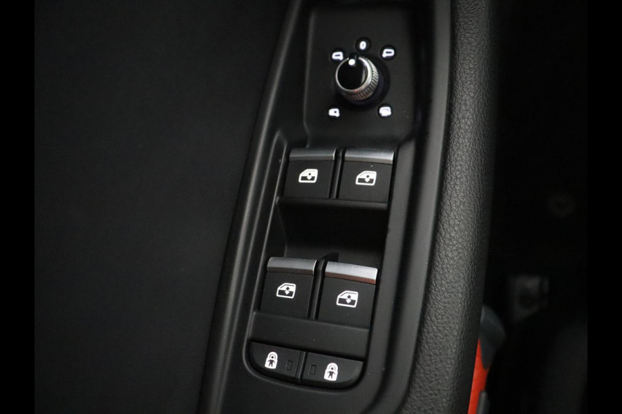Audi A5 Sportback 35 TFSI S edition | Panoramadak | Virtual cockpit | Half Leder | Full LED | Stoelverwarming | Cruise control | Navigatie | Carplay |