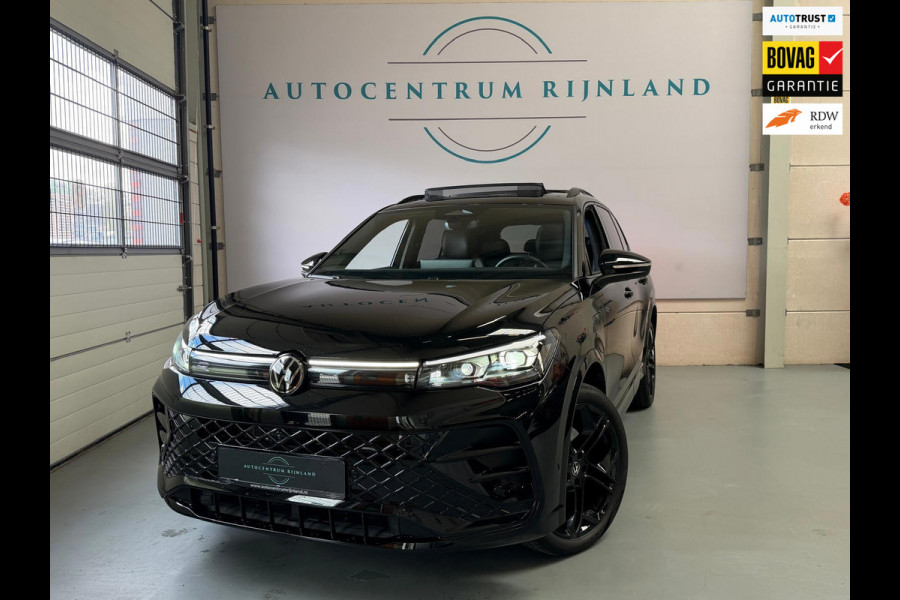 Volkswagen Tiguan 1.5 eHybrid R-Line Edition, Panoramadak, HUD, Massage Stoelen, Trekhaak, 360 Camera