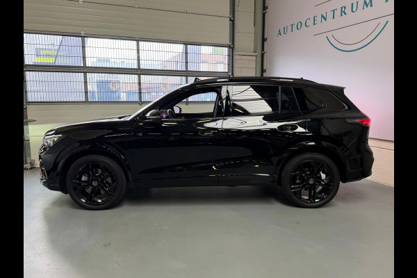 Volkswagen Tiguan 1.5 eHybrid R-Line Edition, Panoramadak, HUD, Massage Stoelen, Trekhaak, 360 Camera