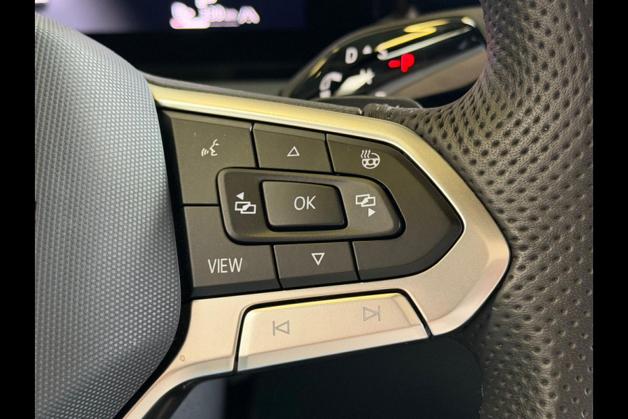 Volkswagen Tiguan 1.5 eHybrid R-Line Edition, Panoramadak, HUD, Massage Stoelen, Trekhaak, 360 Camera