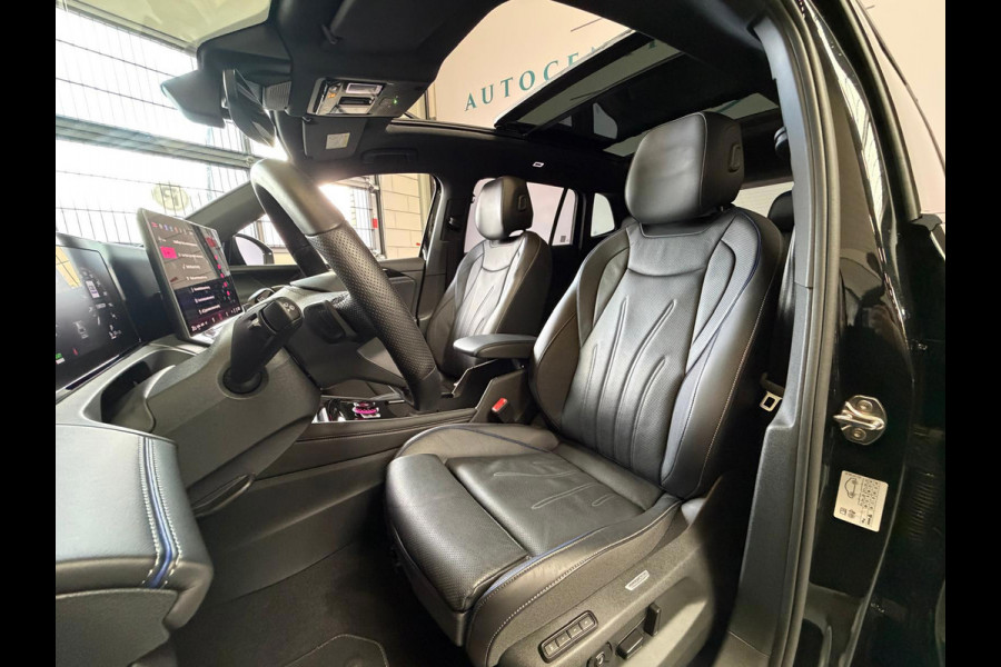 Volkswagen Tiguan 1.5 eHybrid R-Line Edition, Panoramadak, HUD, Massage Stoelen, Trekhaak, 360 Camera