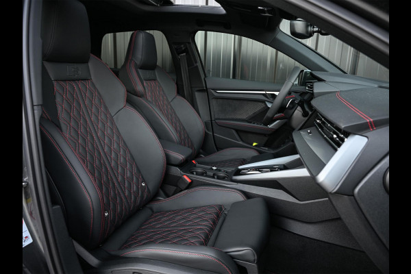 Audi A3 Sportback 45 TFSI e S edition Competition | Panoramadak | 5 jr Garantie | HUD | Sonos Sound | Camera | Ambiance interieur | Active Cruise | S-Seats + Memory | Stoelverwarming | Keyless |