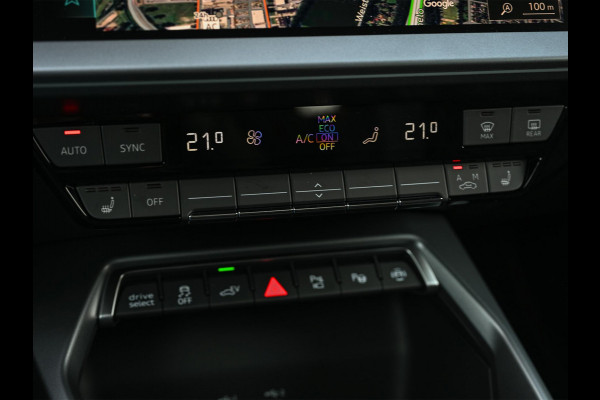 Audi A3 Sportback 45 TFSI e S edition Competition | Panoramadak | 5 jr Garantie | HUD | Sonos Sound | Camera | Ambiance interieur | Active Cruise | S-Seats + Memory | Stoelverwarming | Keyless |