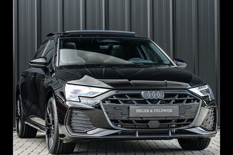 Audi A3 Sportback 45 TFSI e S edition Competition | Panoramadak | 5 jr Garantie | HUD | Sonos Sound | Camera | Ambiance interieur | Active Cruise | S-Seats + Memory | Stoelverwarming | Keyless |