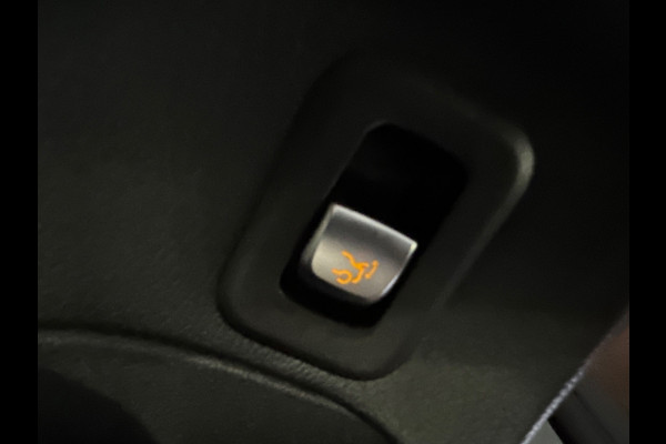 Mercedes-Benz C-Klasse AMG 63 S Premium Pano|Ceramic|Kuipstoelen|Memory