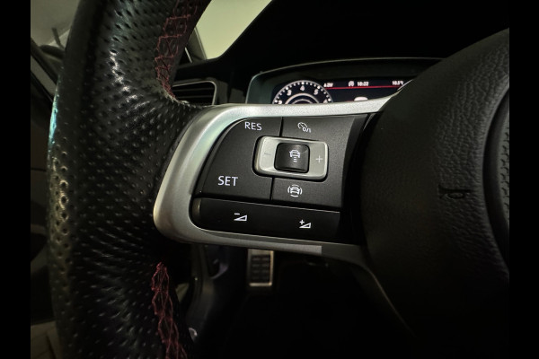 Volkswagen Golf 2.0 TSI GTI TCR Pano|Akra|Dynaudio|Camera|Blindspot