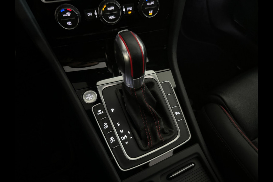 Volkswagen Golf 2.0 TSI GTI TCR Pano|Akra|Dynaudio|Camera|Blindspot