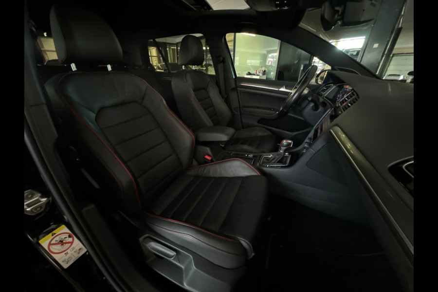 Volkswagen Golf 2.0 TSI GTI TCR Pano|Akra|Dynaudio|Camera|Blindspot