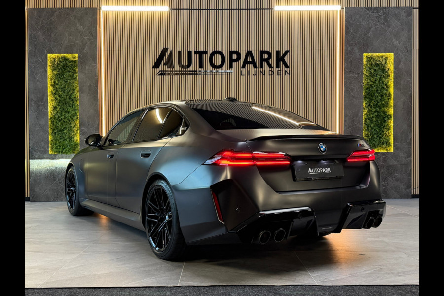 BMW 5 Serie M5 CARBON|KERAMISCH|AKRA|BOWERS & WILKNIS|727PK|FABRIEKSGARANTIE|BOMVOL!