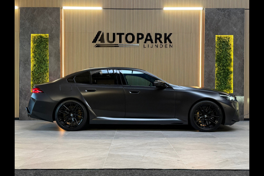 BMW 5 Serie M5 CARBON|KERAMISCH|AKRA|BOWERS & WILKNIS|727PK|FABRIEKSGARANTIE|BOMVOL!