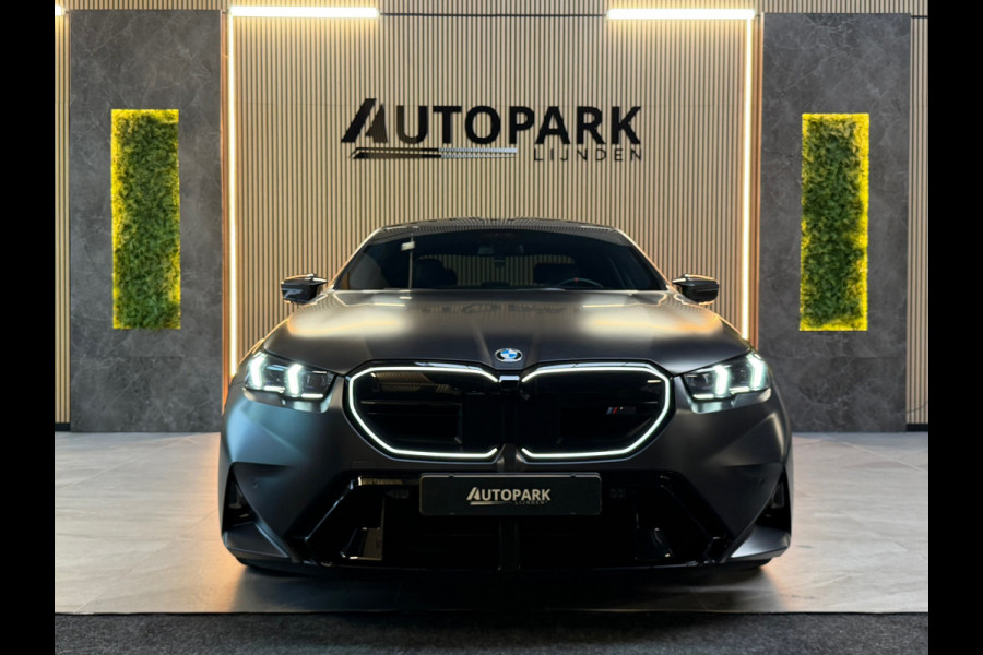 BMW 5 Serie M5 CARBON|KERAMISCH|AKRA|BOWERS & WILKNIS|727PK|FABRIEKSGARANTIE|BOMVOL!
