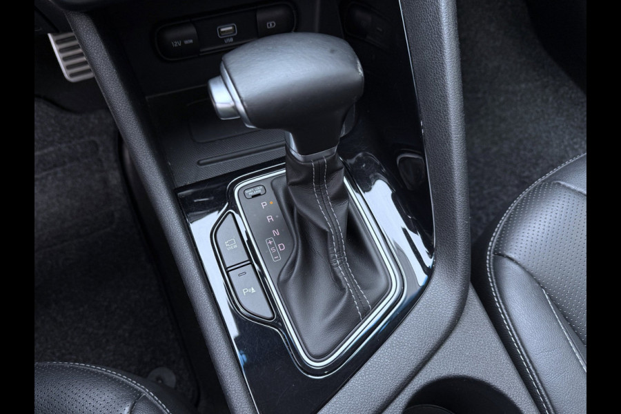 Kia Niro 1.6 GDi Hybrid ExecutiveLine - Apple CarPlay / Android Auto - Schuif-/Kanteldak - Stuur-/Stoelverwarming - Lederen Bekled
