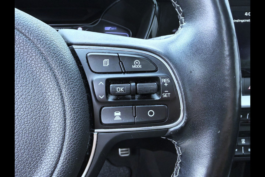Kia Niro 1.6 GDi Hybrid ExecutiveLine - Apple CarPlay / Android Auto - Schuif-/Kanteldak - Stuur-/Stoelverwarming - Lederen Bekled