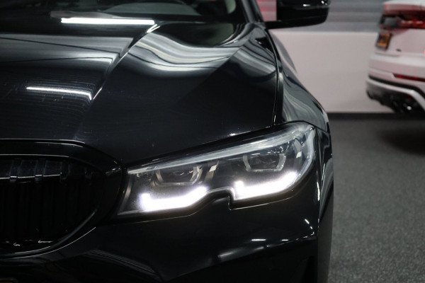 BMW 3-serie 320i M-Sport LED/VIRTUAL/SFEER/PANORAMADAK/LEDER+S.VERWAMRING/19" LMV/PDC/CRUISE/ECC/12 MND GARANTIE!