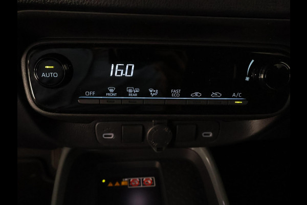 Toyota Aygo X HYBRID PULSE BI-TONE GARANTIE TOT 2036**RIJKLAAR** APPLE CARPLAY & ANDRIOD AUTO . ADAPTIEVE CRUISE CONTROL . ACHTERUITRIJ CAMERA .