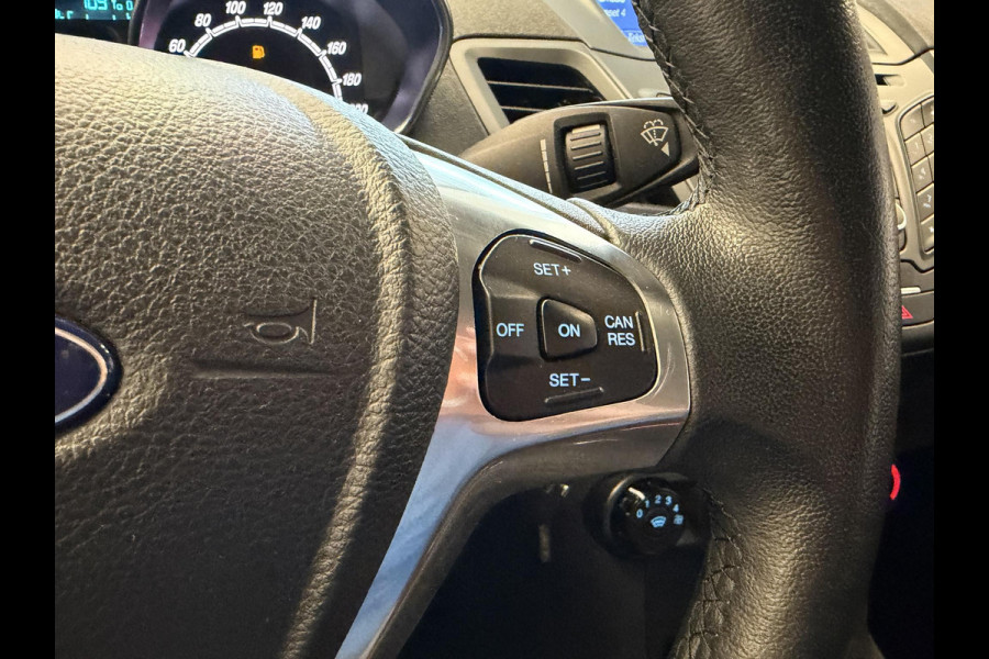 Ford Fiesta 1.0 Style Ultimate GARANTIE TOT 01-2028! * . STOEL VERWARMING . PARKEERSENSOREN ACHTER . CRUISE CONTROL .