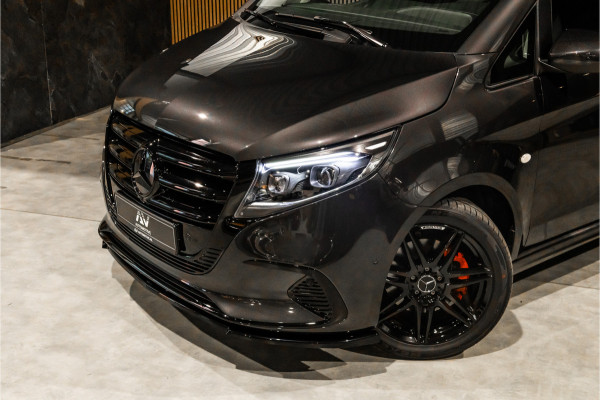 Mercedes-Benz Vito 119 CDI DC L3 XL | AMG | L+R Schuifdeur | Dubbel cabine | Navigatie | CarPlay | Camera | Lederen bekleding | Stoelverwarming | 2500 kg trekgewicht | Trekhaak | Multibeam Led | PDC V+A
