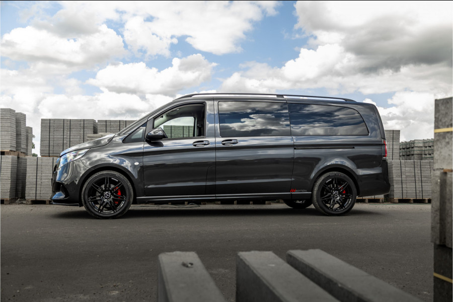 Mercedes-Benz Vito 119 CDI DC L3 XL | AMG | L+R Schuifdeur | Dubbel cabine | Navigatie | CarPlay | Camera | Lederen bekleding | Stoelverwarming | 2500 kg trekgewicht | Trekhaak | Multibeam Led | PDC V+A