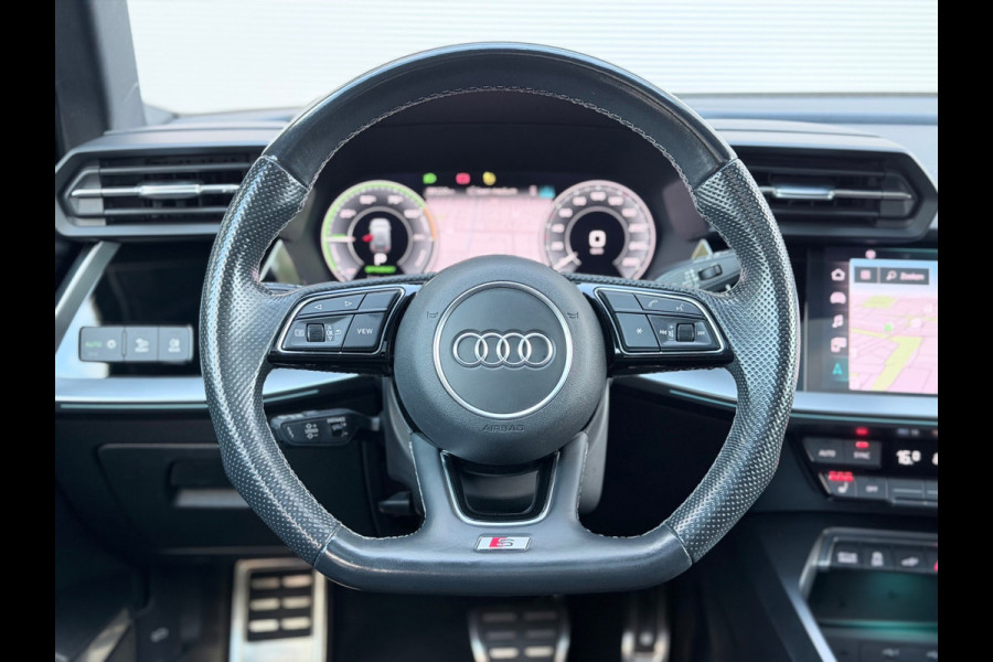 Audi A3 Sportback 40 TFSI e S-Line S3 Pano/Sfeer/B&O/Camera