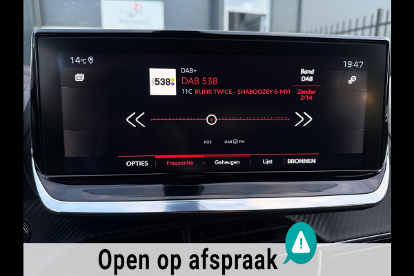 Peugeot 2008 1.2 PureTech GT-Line CARPLAY NAVI AUTOMAAT !