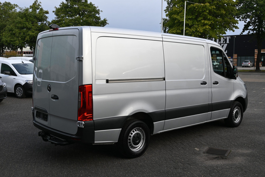 Mercedes-Benz Sprinter 315 CDI L2H1 RWD Geveerde stoel, Trekhaak, Apple Carplay/Android Auto