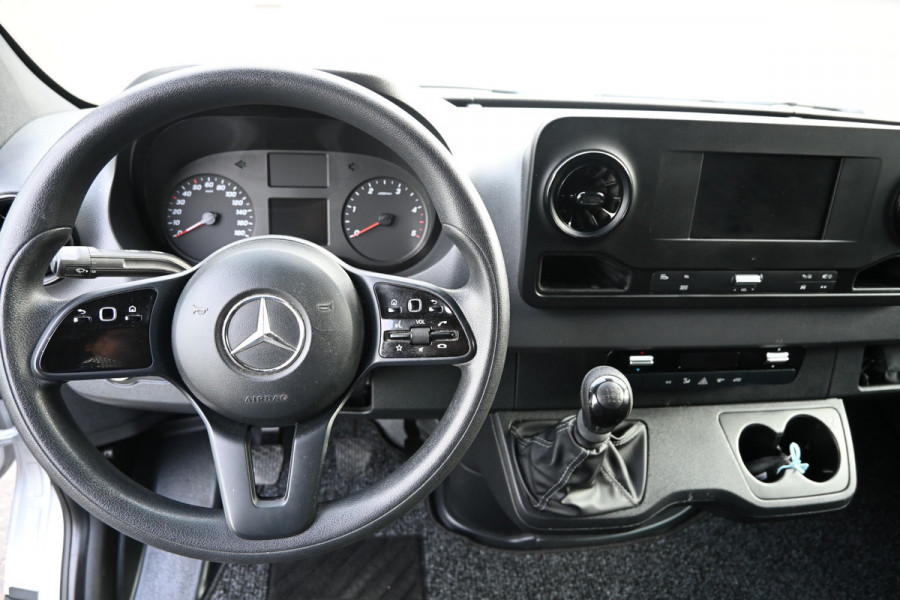 Mercedes-Benz Sprinter 315 CDI L2H1 RWD Geveerde stoel, Trekhaak, Apple Carplay/Android Auto
