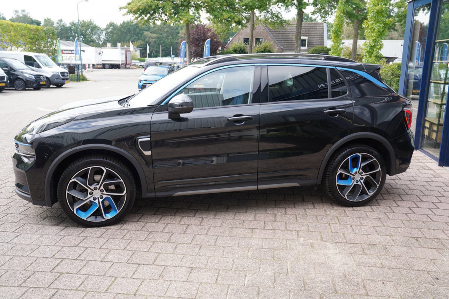 Lynk & Co 01 1.5|Prijs incl. 12 mnd garantie| PDC Panoramadak LMV Navi Apple carplay/Android auto Camera