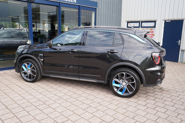 Lynk & Co 01 1.5|Prijs incl. 12 mnd garantie| PDC Panoramadak LMV Navi Apple carplay/Android auto Camera