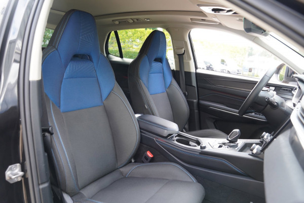 Lynk & Co 01 1.5|Prijs incl. 12 mnd garantie| PDC Panoramadak LMV Navi Apple carplay/Android auto Camera