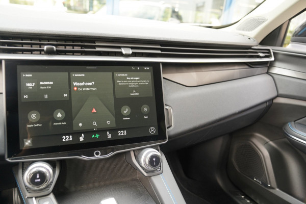 Lynk & Co 01 1.5|Prijs incl. 12 mnd garantie| PDC Panoramadak LMV Navi Apple carplay/Android auto Camera