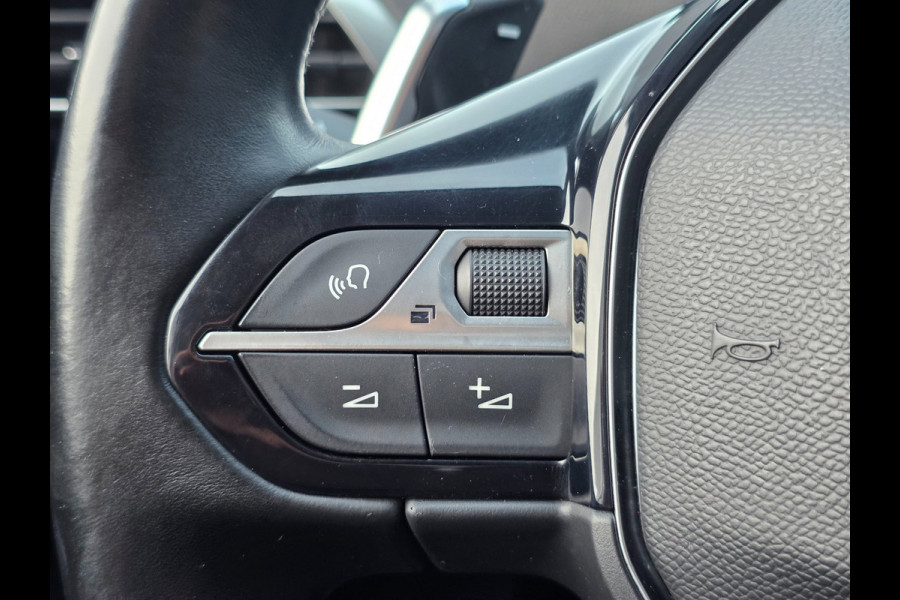 Peugeot 5008 1.2 PureTech Premium Allure | PANO | STOELVERWARMING | MEMORY | CAMERA | NAVI